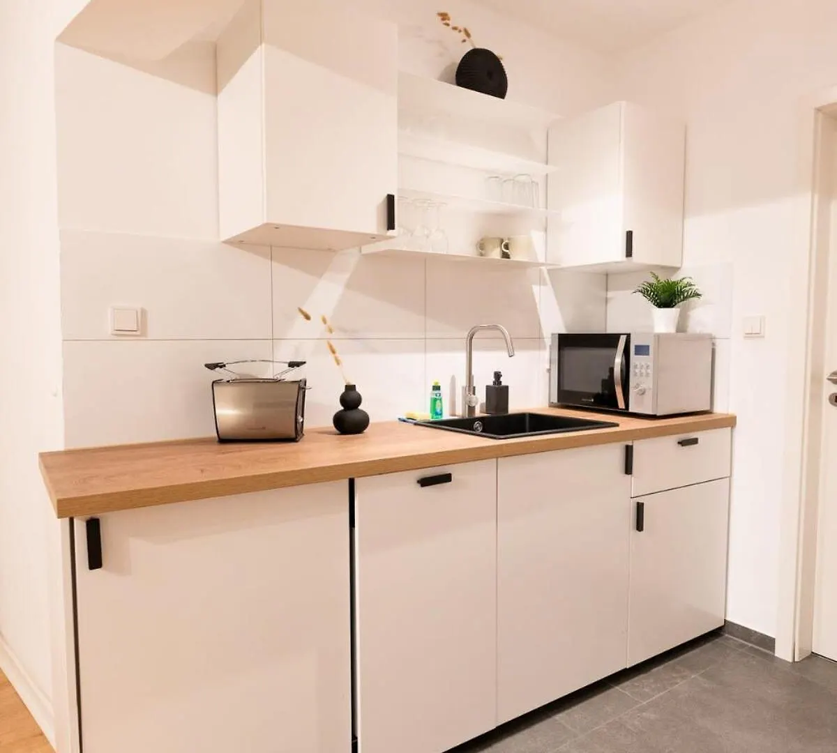 Hamburg City Apartment For 5 0*,  Germany